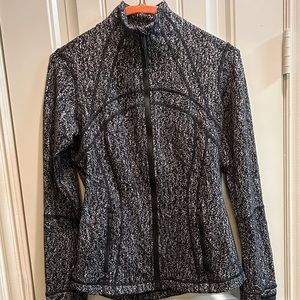 Lululemon Define Jacket. Size 6
